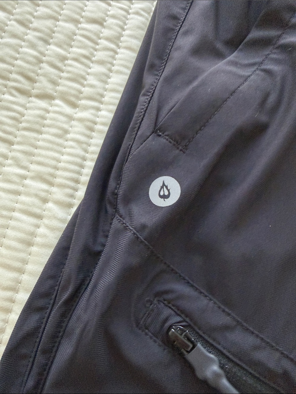 Baleaf Black Women's Performance Jogger Pants - Picture 8 of 13